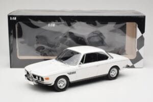 BMW 2800 CS E9 Blanco Minichamps 1:18 155028030 Metal - imagen 6 de 6