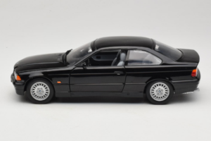 BMW 3 Series E36 Coupe Negro UT Models 1:18 BMW009 Metal - imagen 4 de 8