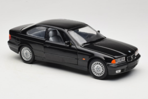BMW 3 Series E36 Coupe Negro UT Models 1:18 BMW009 Metal - imagen 6 de 8