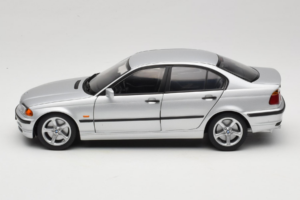 BMW 3 Series E46 Plata UT Models 1:18 80439421535 Metal - imagen 4 de 8