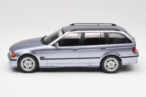 BMW 3 Series E36 Touring Blue Metallic MCG 1:18 MCG18365 Metal - imagen 3 de 6