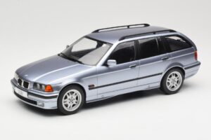 BMW 3 Series E36 Touring Blue Metallic MCG 1:18 MCG18365 Metal