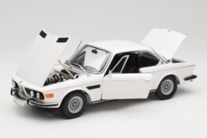 BMW 3.0 CSi E9 Blanco Minichamps 1:18 180029026 Metal - imagen 2 de 8