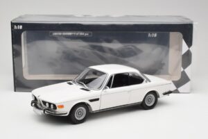 BMW 3.0 CSi E9 Blanco Minichamps 1:18 180029026 Metal - imagen 8 de 8