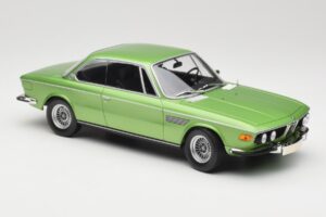 BMW 3.0 CSi E9 Green Metallic Minichamps 1:18 155028034 Metal - imagen 4 de 6