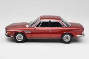 BMW 3.0 CSi E9 Red Metallic Minichamps 1:18 155028031 Metal - imagen 3 de 6