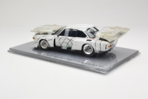 BMW 3.0 CSL Art Car Frank Stella Minichamps 1:18 80430150928 Metal - imagen 5 de 6
