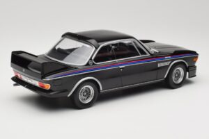 BMW 3.0 CSL E9 Negro Minichamps 1:18 155028134 Metal - imagen 2 de 6