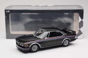 BMW 3.0 CSL E9 Negro Minichamps 1:18 180029025 Metal - imagen 8 de 8
