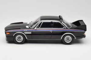 BMW 3.0 CSL E9 Negro Minichamps 1:18 155028134 Metal - imagen 3 de 6