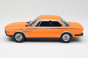 BMW 3.0 CSL E9 Naranja Minichamps 1:18 155028131 Metal - imagen 3 de 6