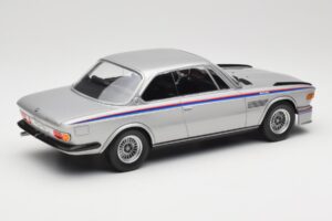 BMW 3.0 CSL E9 Polaris Silver Minichamps 1:18 155028135 Metal - imagen 2 de 6