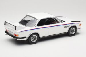 BMW 3.0 CSL E9 Blanco Minichamps 1:18 155028136 Metal - imagen 2 de 6