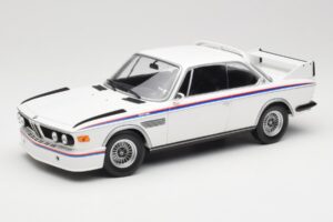 BMW 3.0 CSL E9 Blanco Minichamps 1:18 155028136 Metal