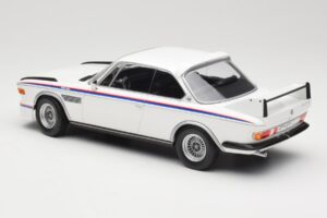 BMW 3.0 CSL E9 Blanco Minichamps 1:18 155028136 Metal - imagen 5 de 6