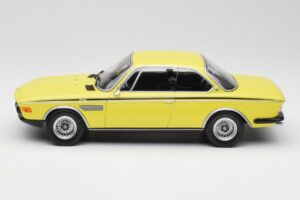 BMW 3.0 CSL E9 Amarillo Minichamps 1:18 155028130 Metal - imagen 3 de 6