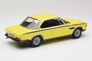 BMW 3.0 CSL E9 Amarillo Minichamps 1:18 80430137980 Metal - imagen 3 de 8