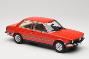 BMW 316 E21 Rojo Minichamps 1:18 107024100 Resina - imagen 4 de 6