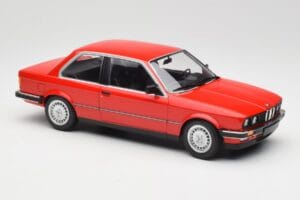 BMW 323i E21 Rojo Minichamps 1:18 155026000 Metal - imagen 4 de 6