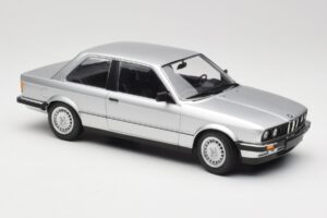 BMW 323i E21 Plata Minichamps 1:18 155026001 Metal - imagen 4 de 6