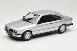 BMW 323i E21 Plata Minichamps 1:18 155026001 Metal