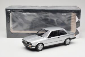 BMW 323i E21 Plata Minichamps 1:18 155026001 Metal - imagen 6 de 6