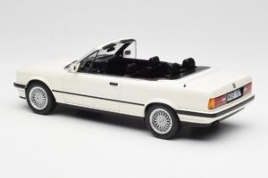 BMW 325i E30 Cabriolet Alpine Blanco Norev 1:18 183213 Metal - imagen 5 de 6