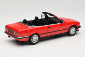 BMW 325i E30 Cabriolet Rojo Brillante Otto 1:18 OT1194 Resina - imagen 2 de 6