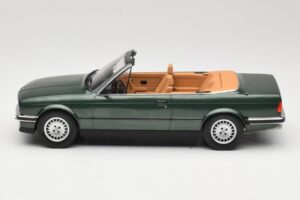 BMW 325i E30 Cabriolet Verde MCG 1:18 MCG18545 Metal - imagen 3 de 6