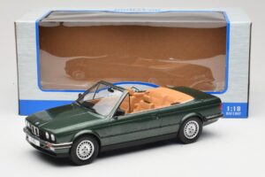 BMW 325i E30 Cabriolet Verde MCG 1:18 MCG18545 Metal - imagen 6 de 6