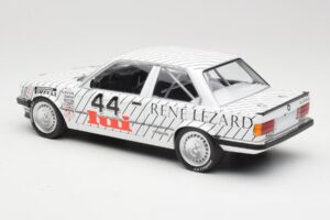BMW 325i E30 #44 A. Vogt / K. Oestreich Class Winners EG Trophy ETCC Zolder 1986 Minichamps 1:18 155862644 Metal - imagen 5 de 6