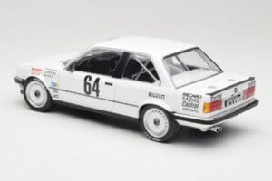 BMW 325i E30 #64 Auto Budde K. Oestreich / E. Rensing Winner 24 Hours Nürburgring 1986 Minichamps 1:18 155862664 Metal - imagen 4 de 6