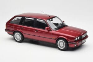 BMW 325i E30 Touring Rojo Metallic Norev 1:18 183218 Metal - imagen 4 de 6