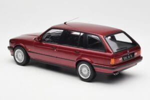 BMW 325i E30 Touring Rojo Metallic Norev 1:18 183218 Metal - imagen 5 de 6