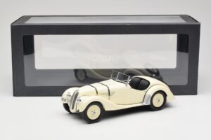 BMW 328 Roadster Blanco Minichamps 1:18 80435A8F228 Metal - imagen 6 de 6