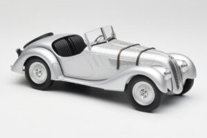BMW 328 Plata Minichamps 1:18 155025030 Metal - imagen 4 de 6