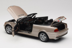 BMW 328i E46 Cabriolet Sand Beige Metallic Kyosho 1:18 80430009756 Metal - imagen 6 de 9