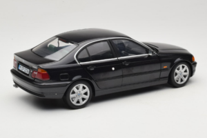 BMW 328i E46 Negro UT Models 1:18 80439422373 Metal - imagen 3 de 8