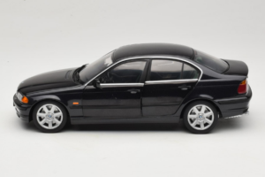 BMW 328i E46 Negro UT Models 1:18 80439422373 Metal - imagen 4 de 8