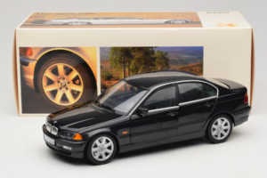 BMW 328i E46 Negro UT Models 1:18 80439422373 Metal - imagen 8 de 8