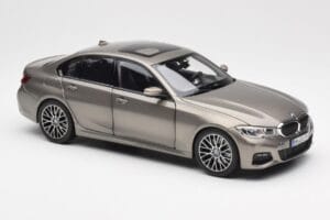 BMW 330i G20 Plata Norev 1:18 183275 Metal - imagen 6 de 8