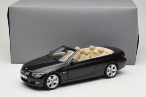 BMW 335i E93 Descapotable Sapphire Black Kyosho 1:18 80430413375 Metal - imagen 10 de 10