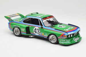 BMW 3.5 CSL E9 Schnitzer #43 D. Quester / A. Krebs 24 Hours of Le Mans 1976 Minichamps 1:18 155762643 Metal - imagen 4 de 6