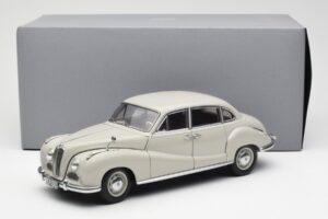 BMW 501 Cortina Gris AUTOart 1:18 80430393098 Metal - imagen 8 de 8