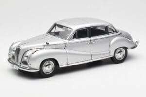 BMW 502 2.6 Luxus Super Plata AUTOart 1:18 70593 Metal