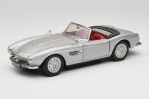 BMW 507 Cabriolet Plata Revell 1:18 8829 Metal