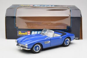 BMW 507 Touring Sport Descapotable Azul Revell 1:18 8810-M1 Metal - imagen 8 de 8