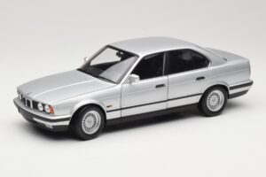 BMW 535i E34 Plata Minichamps 1:18 100024005 Metal