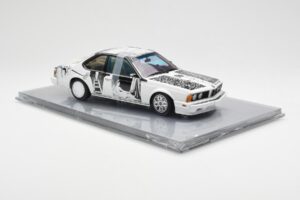 BMW 635 CSi E24 Art Car Robert Rauschenberg AUTOart 1:18 80430150924 Metal - imagen 4 de 8