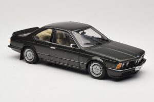 BMW 635 CSi E24 Malachit Green Metallic AUTOart 1:18 70522 Metal - imagen 6 de 8